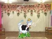Театральная декорация "Корова"